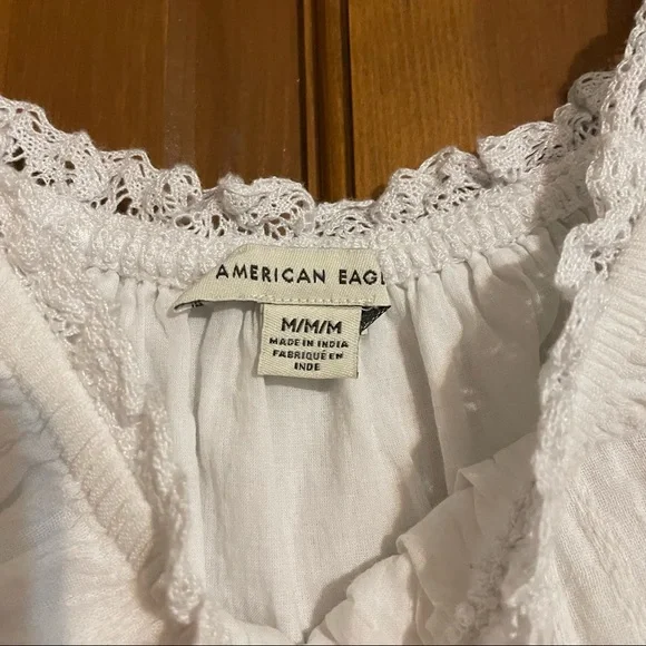 American Eagle White Puff Sleeve Crop Top - Picture 2 of 3